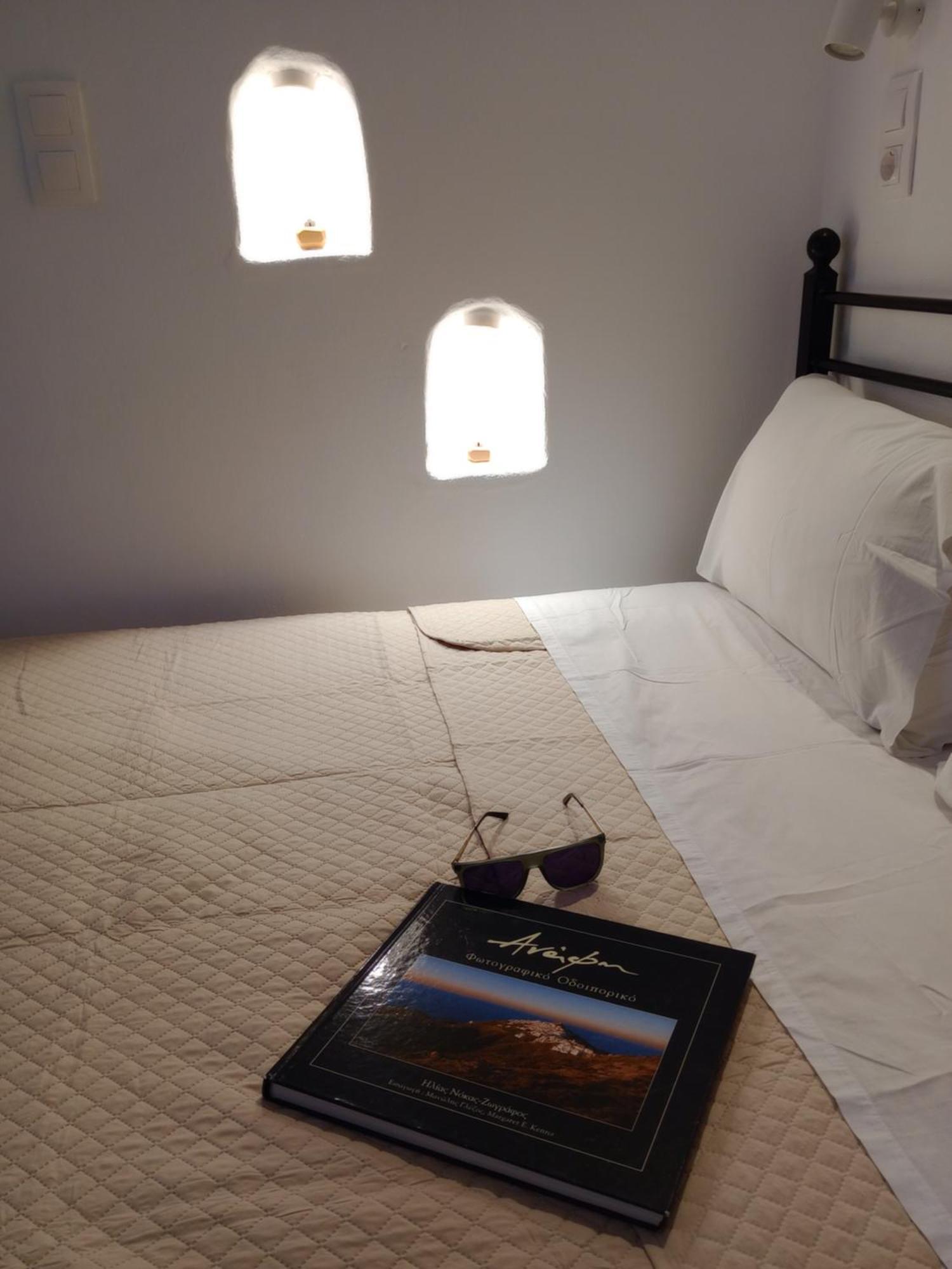 Meltemi Rooms And Studios Anafi Exteriér fotografie